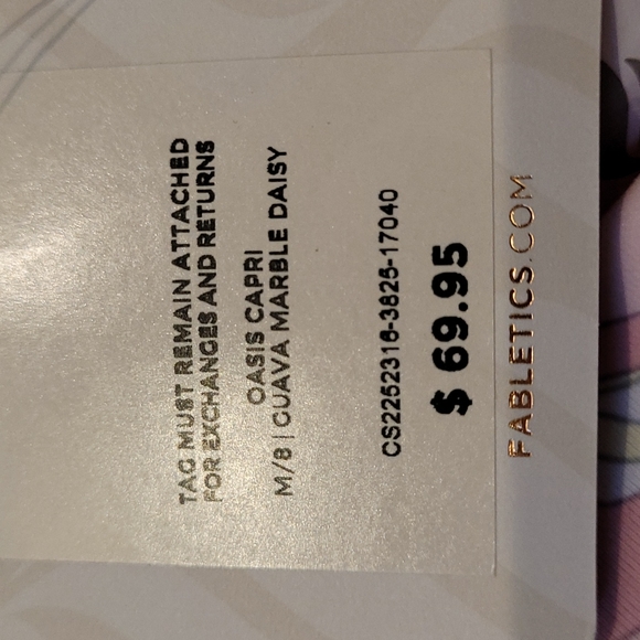 Fabletics Oasis High-Waisted Capri, Size M Guava Marble Daisy - Picture 3 of 6